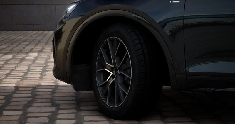 Audi Q5 cena 270255 przebieg: 4, rok produkcji 2024 z Koszalin małe 79